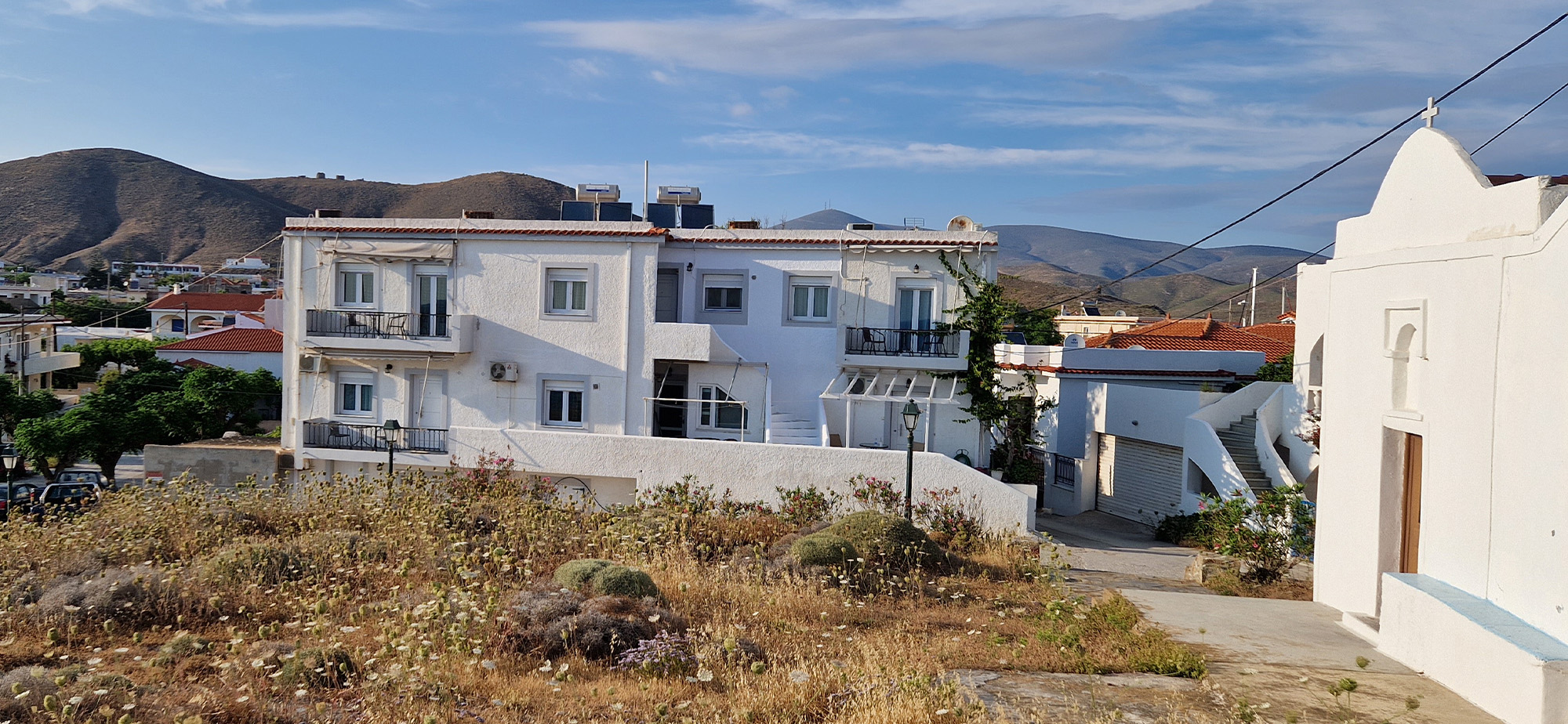 Kato Yialos in Parikia, Greece