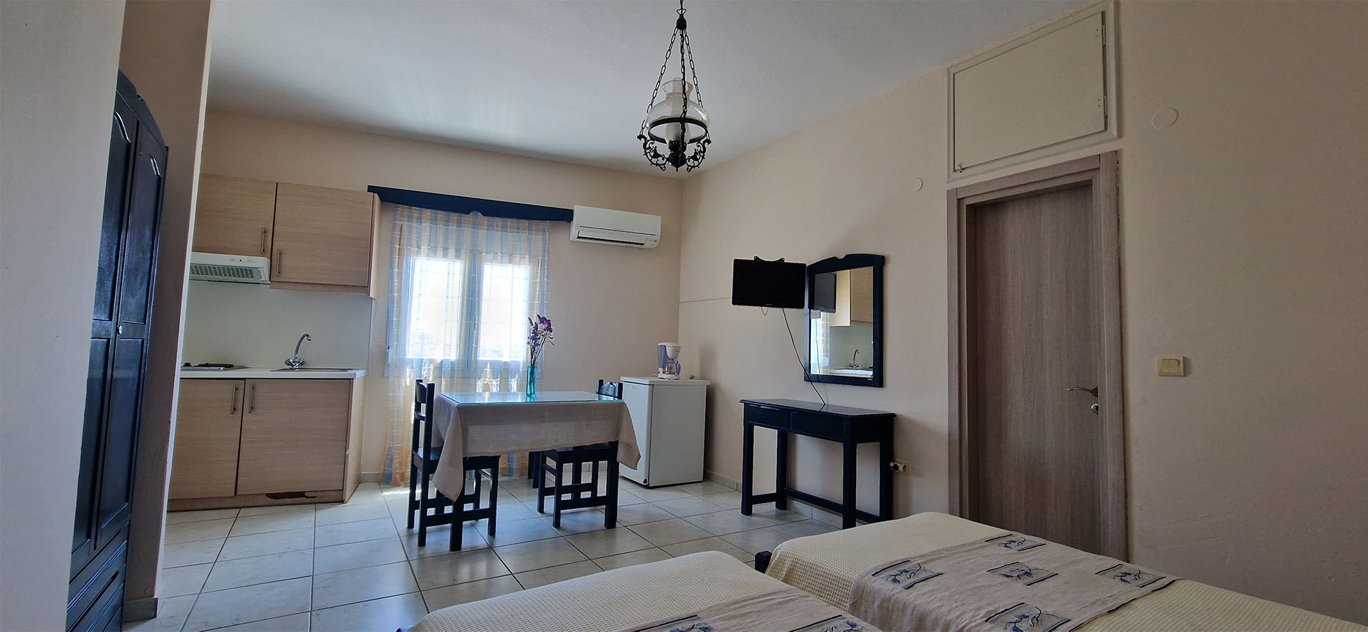 Studio 2 - Ξενοδοχείο KatoYialos στα Ψαρά